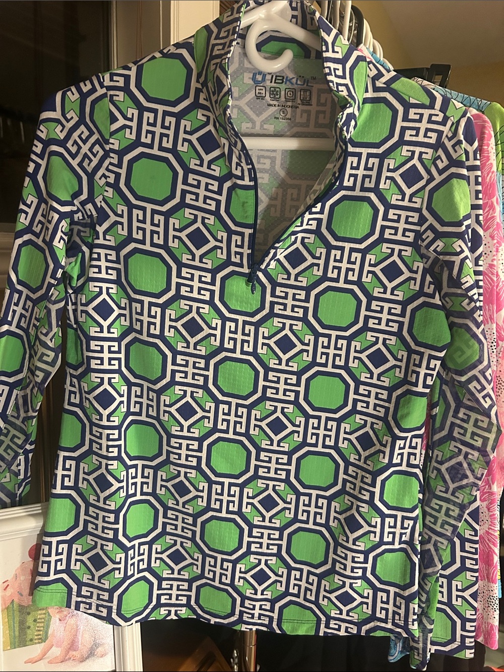IBKUL Green and Navy Geometric Quarter-Zip Long Sleeve Top